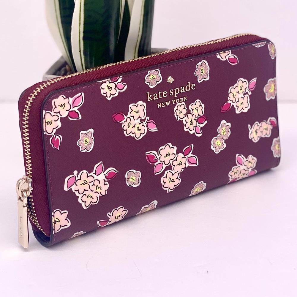 Kate Spade Tinsel Boxed Large Continental Wallet